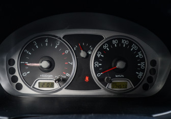Подержанный автомобиль Kia Picanto 2007 года (14 фото)