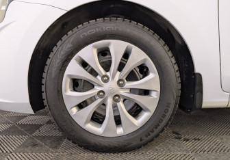 Подержанный автомобиль Kia Rio Sedan 2021 года (12 фото)