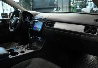 Подержанный автомобиль Volkswagen Touareg 2012 года (7 фото)