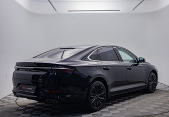 Подержанный автомобиль Geely Preface 2024 года (5 фото)