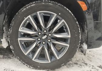 Подержанный автомобиль Cadillac Escalade Suv 2022 года (20 фото)