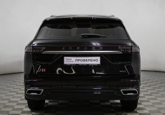 Подержанный автомобиль Jaecoo J8 2024 года (6 фото)