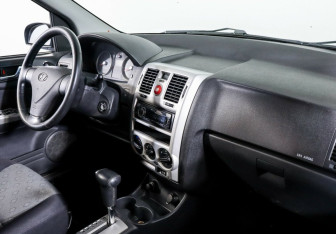 Подержанный автомобиль Hyundai Getz 2010 года (8 фото)