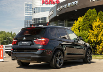 Подержанный автомобиль BMW X3 2014 года (4 фото)