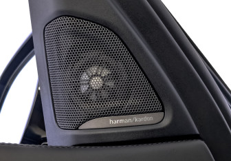 Подержанный автомобиль BMW X6 2018 года (27 фото)