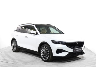 Подержанный автомобиль Voyah Free 2023 года (3 фото)