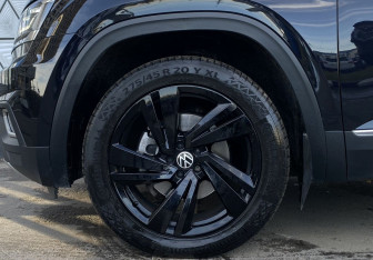 Подержанный автомобиль Volkswagen Teramont 2018 года (9 фото)
