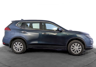 Подержанный автомобиль Nissan X-Trail 2021 года (4 фото)