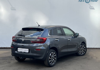 Подержанный автомобиль Suzuki Baleno Hatchback 2023 года (5 фото)