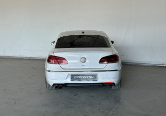 Подержанный автомобиль Volkswagen Passat CC 2012 года (6 фото)