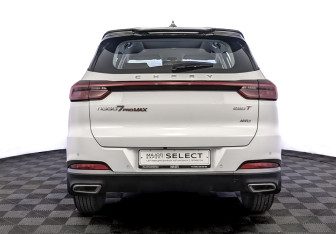 Подержанный автомобиль Chery Tiggo 7 Pro Max 2023 года (6 фото)