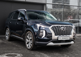 Подержанный автомобиль Hyundai Palisade 2022 года (3 фото)