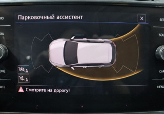 Подержанный автомобиль Volkswagen Golf Hatchback 2018 года (21 фото)