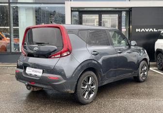 Подержанный автомобиль Kia Soul 2019 года (5 фото)