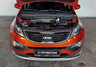 Подержанный автомобиль Kia Sportage 2013 года (18 фото)