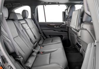 Новый Lexus LX 2026 (12 фото)