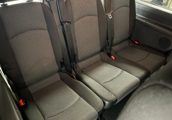 Подержанный автомобиль Mercedes-Benz Vito 2014 года (14 фото)