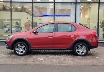 Подержанный автомобиль Renault Logan Sedan 2021 года (5 фото)