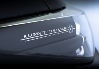 Подержанный автомобиль Changan UNI-K 2024 года (28 фото)