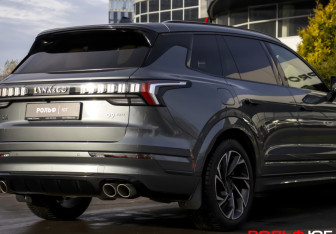 Подержанный автомобиль Lynk&Co 09 2022 года (34 фото)