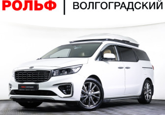 Подержанный автомобиль Kia Carnival 2019 года (31 фото)