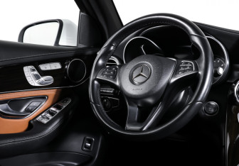 Подержанный автомобиль Mercedes-Benz GLC Coupe 2016 года (13 фото)