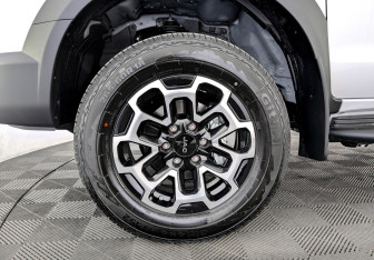 Новый JAC T9 2025 (7 фото)