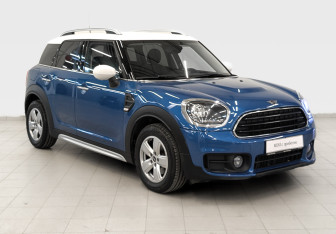 Подержанный автомобиль MINI Countryman 2020 года (3 фото)
