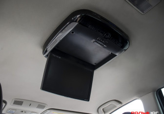 Подержанный автомобиль Mazda CX-7 2011 года (17 фото)