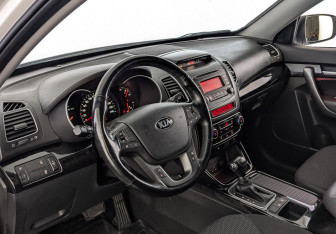 Подержанный автомобиль Kia Sorento 2020 года (15 фото)