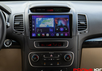 Подержанный автомобиль Kia Sorento 2012 года (12 фото)