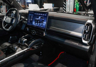 Подержанный автомобиль Jetour T2 2024 года (7 фото)