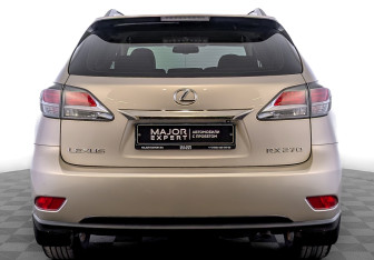 Подержанный автомобиль Lexus RX 2014 года (6 фото)