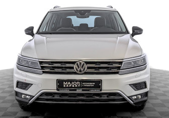 Подержанный автомобиль Volkswagen Tiguan 2019 года (2 фото)