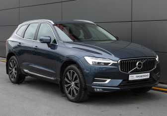 Подержанный автомобиль Volvo XC60 2019 года (3 фото)