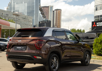 Подержанный автомобиль Hyundai Creta 2021 года (4 фото)