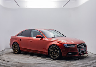 Подержанный автомобиль Audi A4 Sedan 2013 года (3 фото)