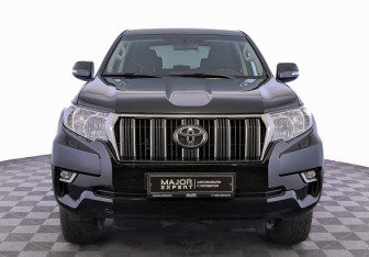 Подержанный автомобиль Toyota Land Cruiser Prado 2021 года (2 фото)