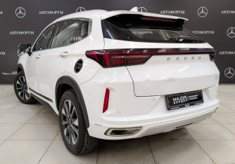 Подержанный автомобиль Exeed LX 2022 года (7 фото)