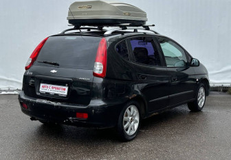 Подержанный автомобиль Chevrolet Rezzo 2007 года (5 фото)