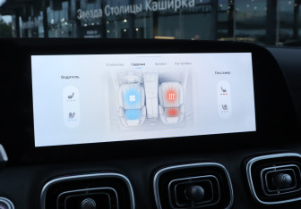 Подержанный автомобиль Jaecoo J8 2024 года (17 фото)