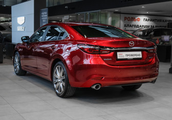 Подержанный автомобиль Mazda 6 Sedan 2021 года (6 фото)