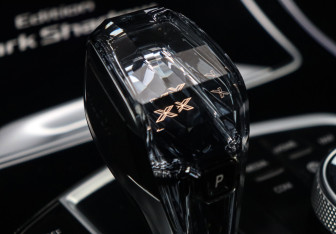 Подержанный автомобиль BMW X7 2020 года (19 фото)