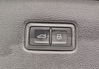 Подержанный автомобиль Audi Q7 2019 года (19 фото)