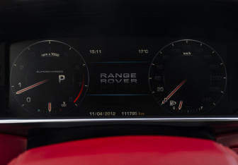 Подержанный автомобиль Land Rover Range Rover 2013 года (10 фото)