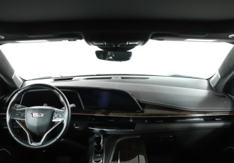 Подержанный автомобиль Cadillac Escalade Suv 2021 года (12 фото)