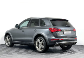 Подержанный автомобиль Audi Q5 2014 года (7 фото)