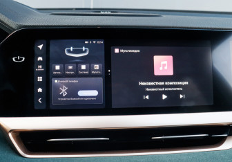 Подержанный автомобиль Geely Monjaro 2023 года (19 фото)