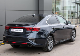 Подержанный автомобиль Kia Cerato Sedan 2020 года (5 фото)