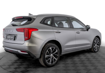 Подержанный автомобиль Haval Jolion 2022 года (5 фото)